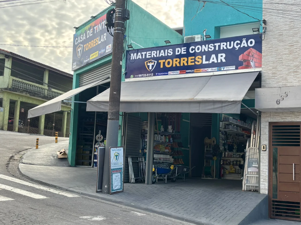 Fachada da Torreslar em Franco da Rocha
